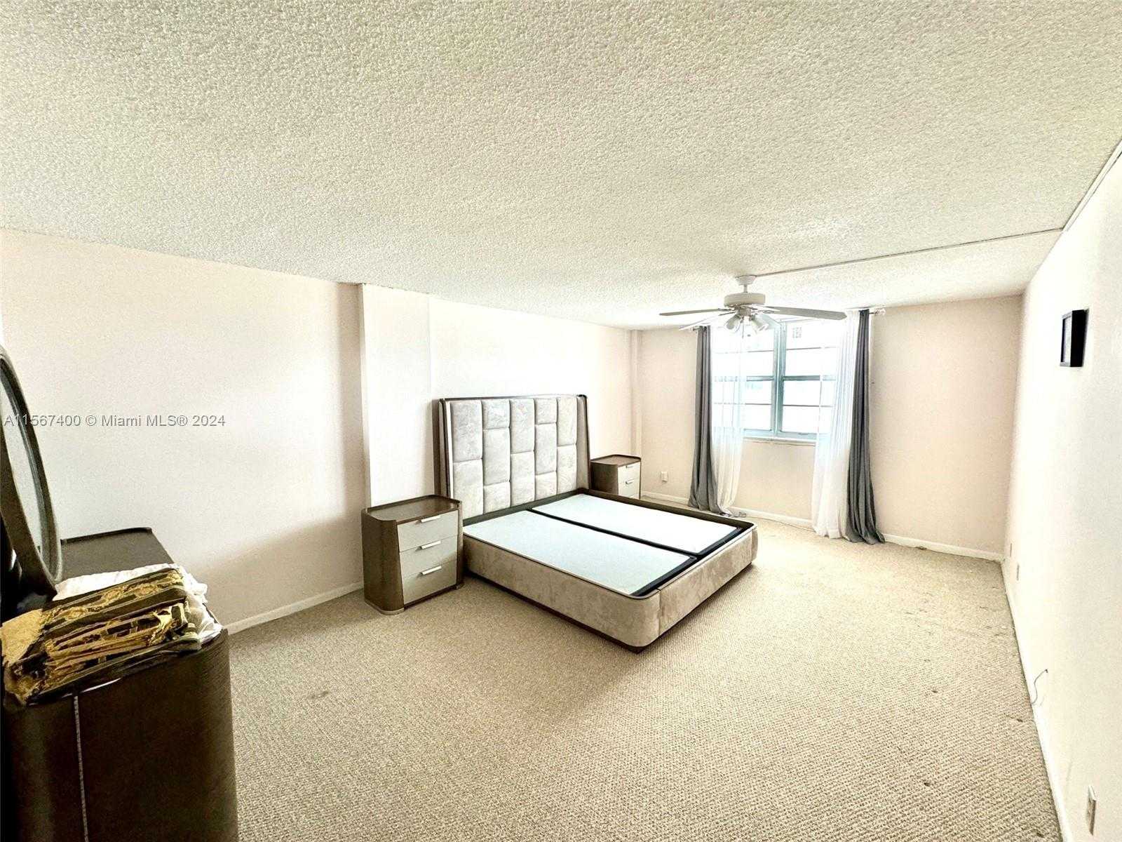 Small Image of 1849 SOUTH OCEAN DR #1602, Hallandale Beach Number 17