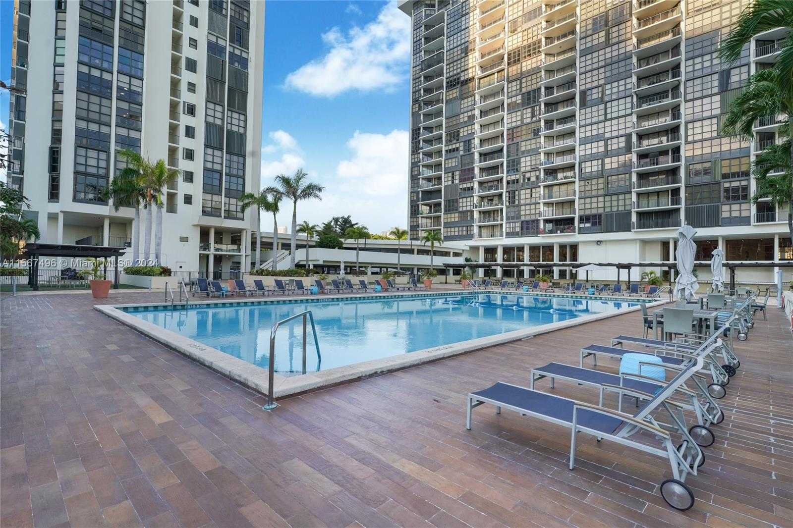 Small Image of 1901 BRICKELL AVE #B2205, Miami Number 13