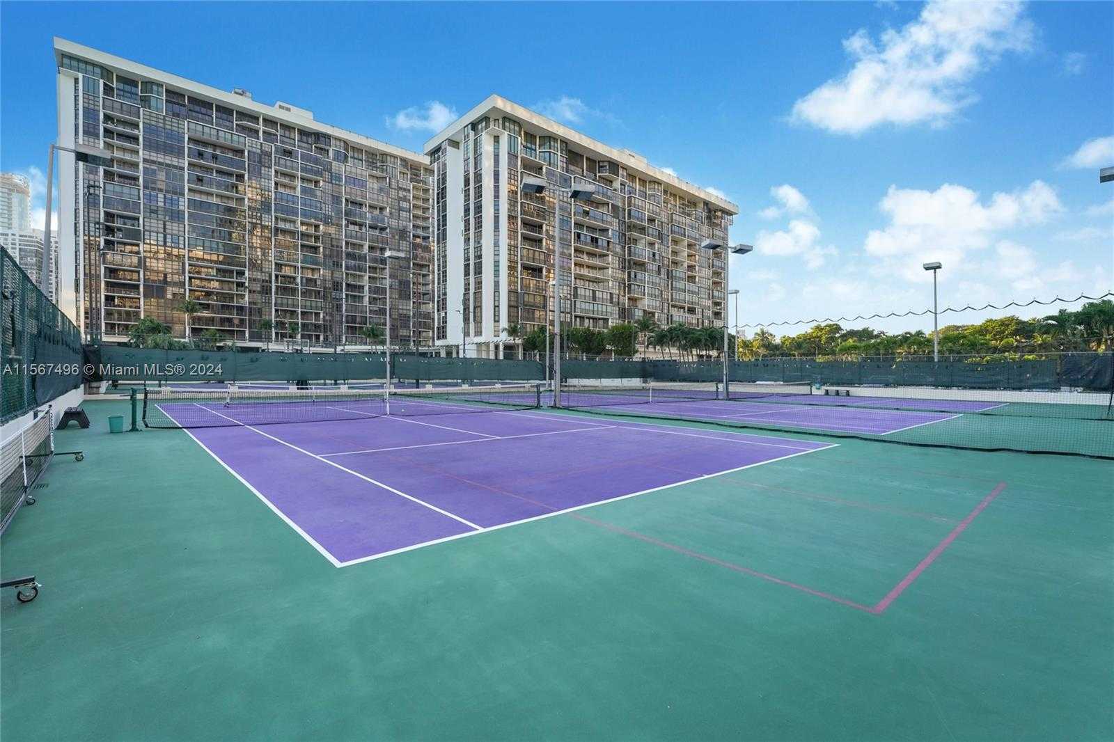 Small Image of 1901 BRICKELL AVE #B2205, Miami Number 14
