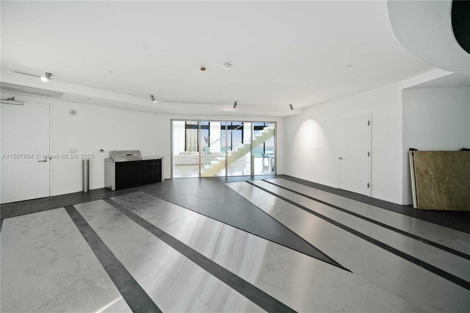 Small Image of 18555 COLLINS AVE #4005, Sunny Isles Beach Number 23