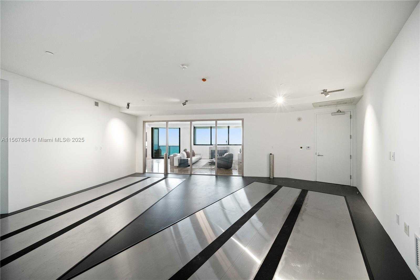 Small Image of 18555 COLLINS AVE #4005, Sunny Isles Beach Number 25