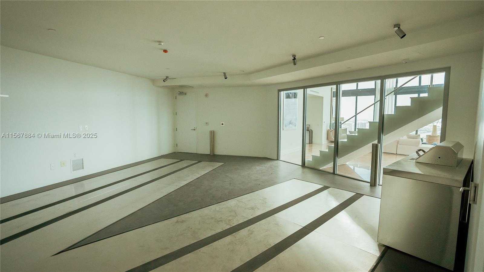 Small Image of 18555 COLLINS AVE #4005, Sunny Isles Beach Number 58