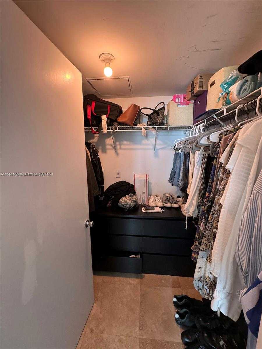 Small Image of 350 SOUTH MIAMI AVE #2603, Miami Number 4