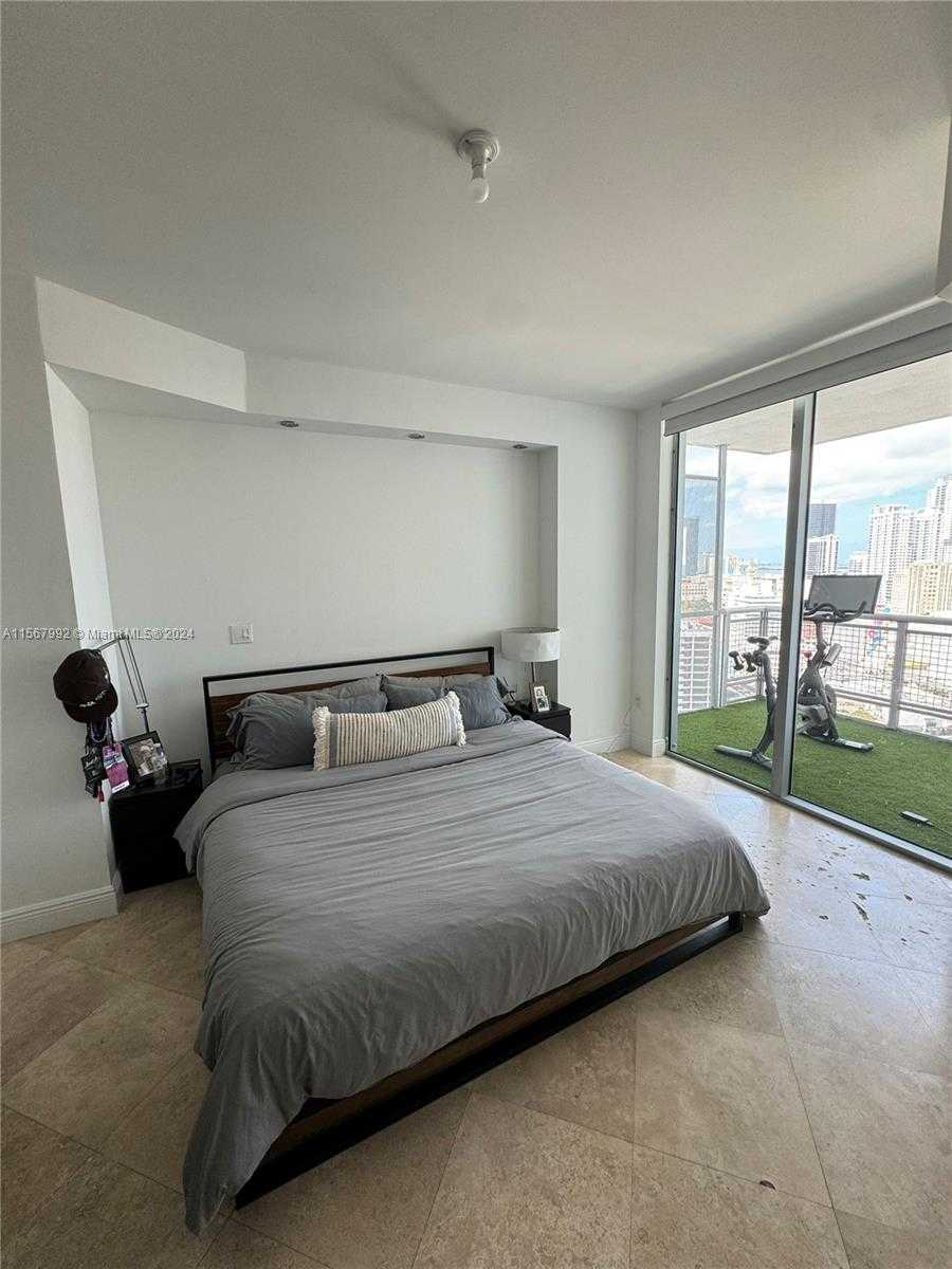 Small Image of 350 SOUTH MIAMI AVE #2603, Miami Number 5