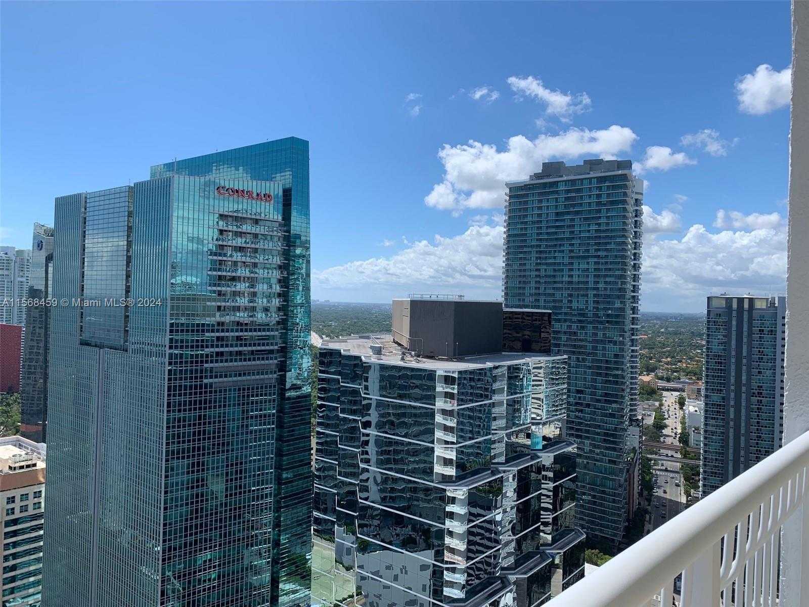 Small Image of 1200 BRICKELL BAY DR #4217, Miami Number 5