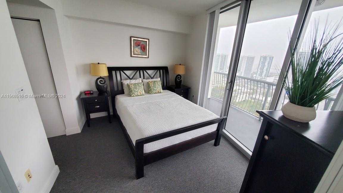 Small Image of 1750 NORTH BAYSHORE DR #3615, Miami Number 7