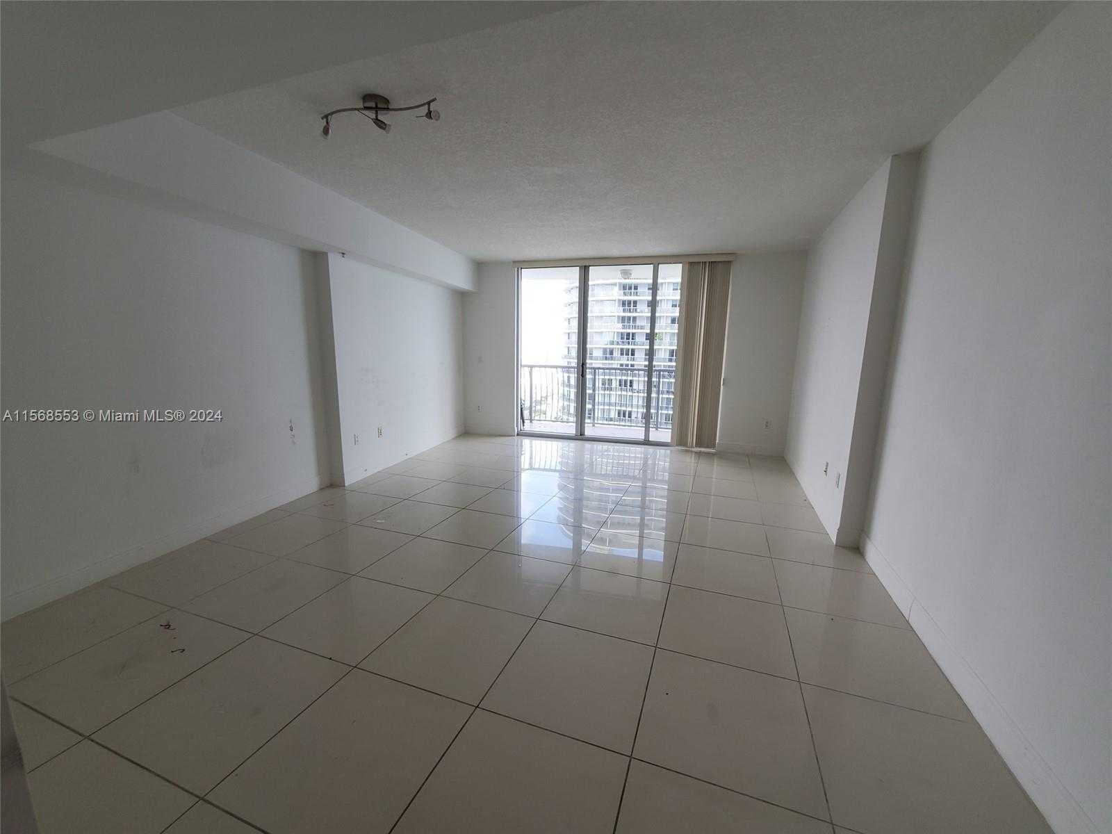 Small Image of 1750 NORTH BAYSHORE DR #4407, Miami Number 4