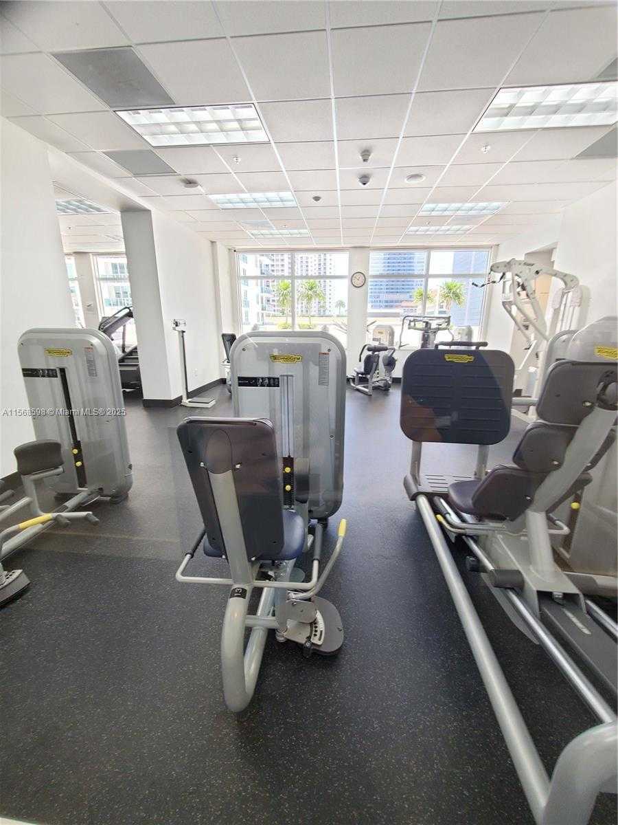 Small Image of 1200 SOUTH BRICKELL BAY DR #3309, Miami Number 16