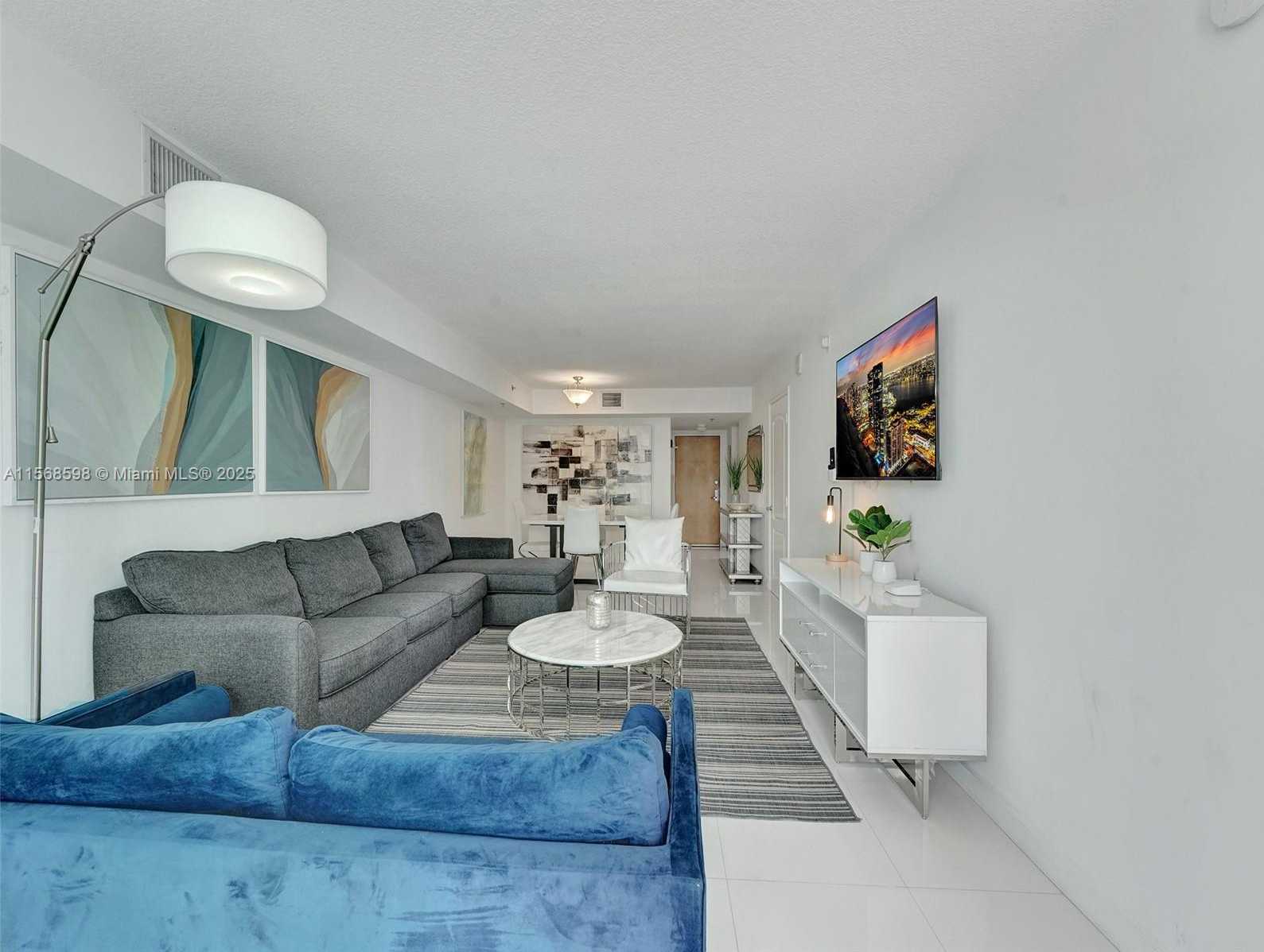 Small Image of 1200 SOUTH BRICKELL BAY DR #3309, Miami Number 7