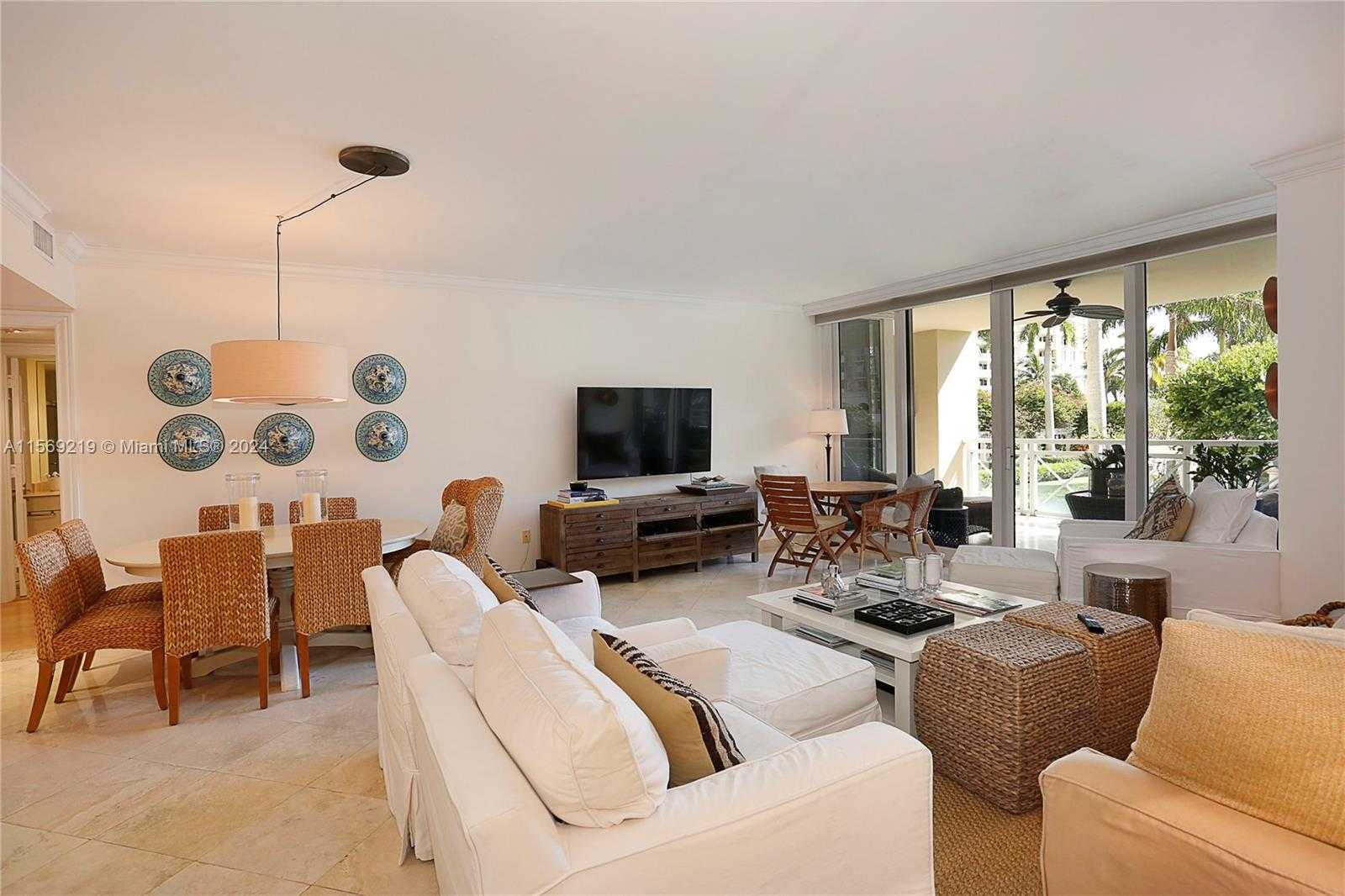Small Image of 445 GRAND BAY DR #215, Key Biscayne Number 4