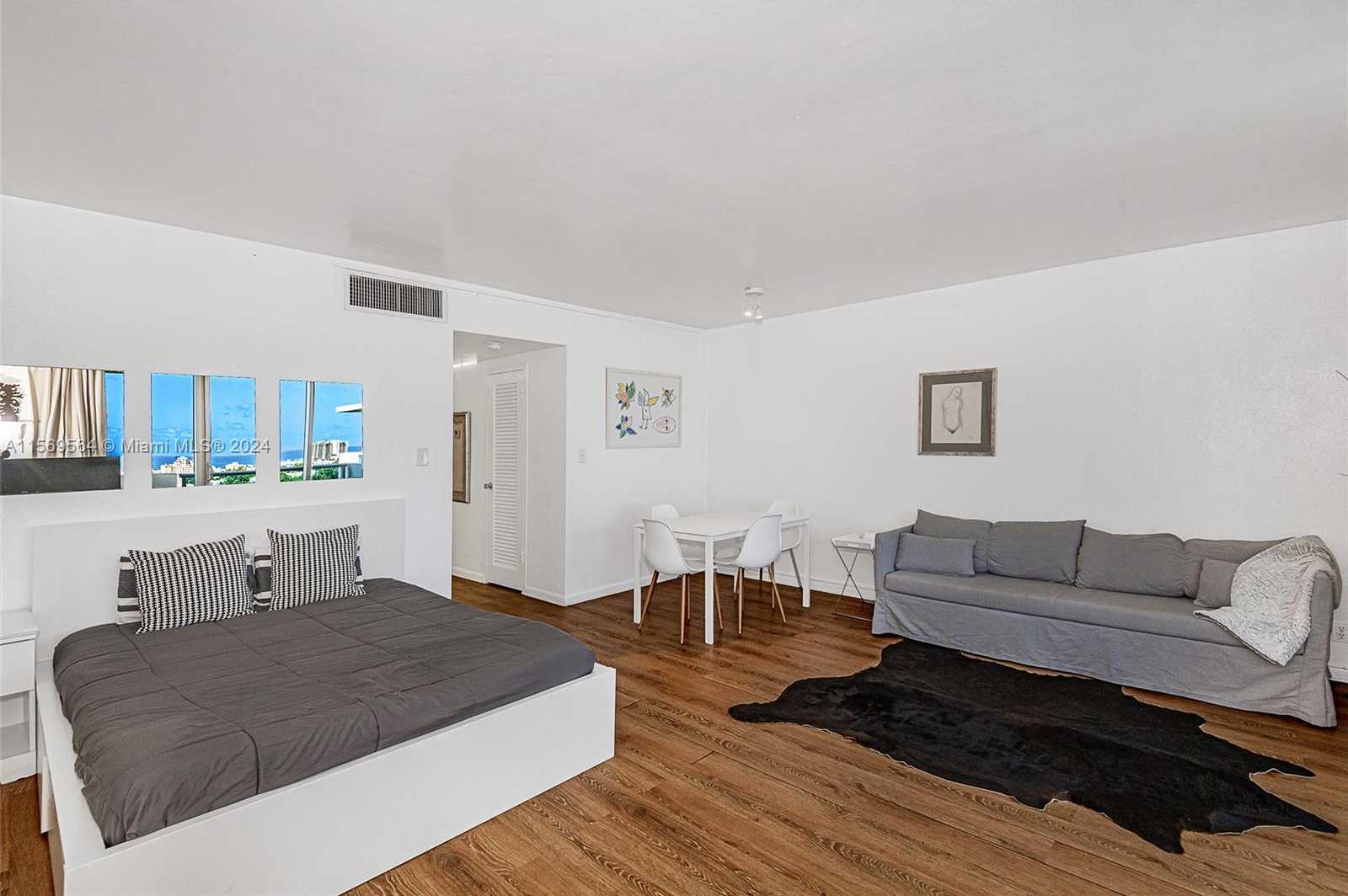 Small Image of 1200 WEST AVE #PH11, Miami Beach Number 11