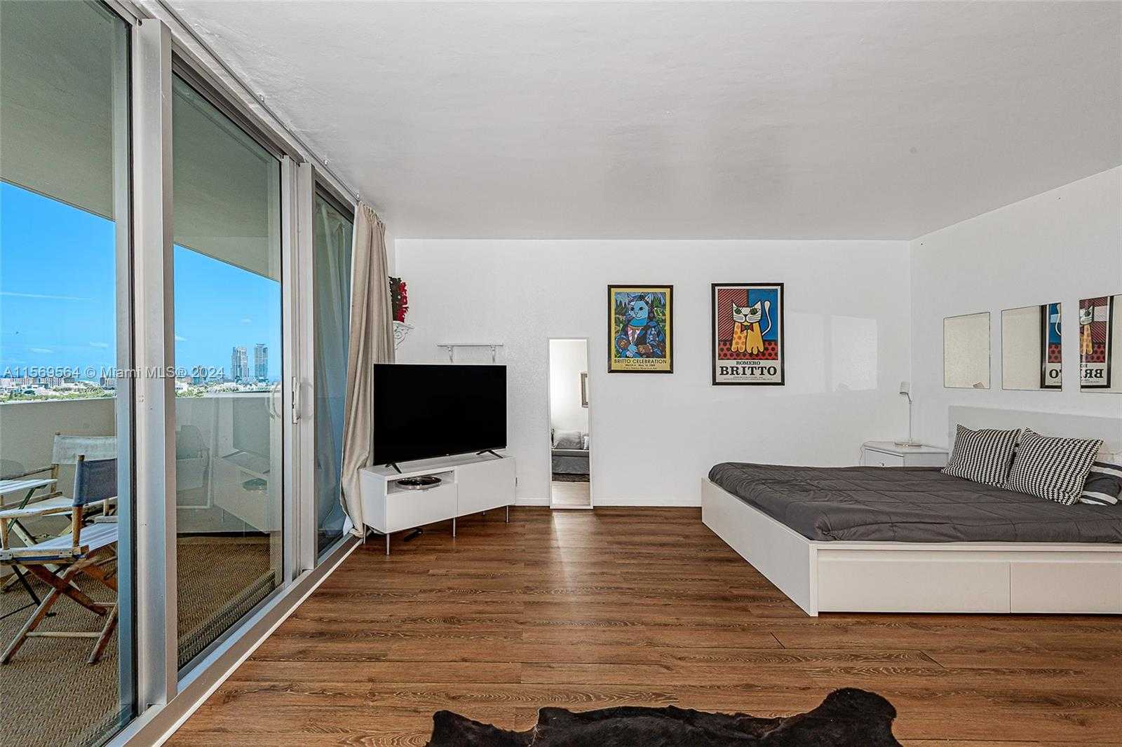 Small Image of 1200 WEST AVE #PH11, Miami Beach Number 15