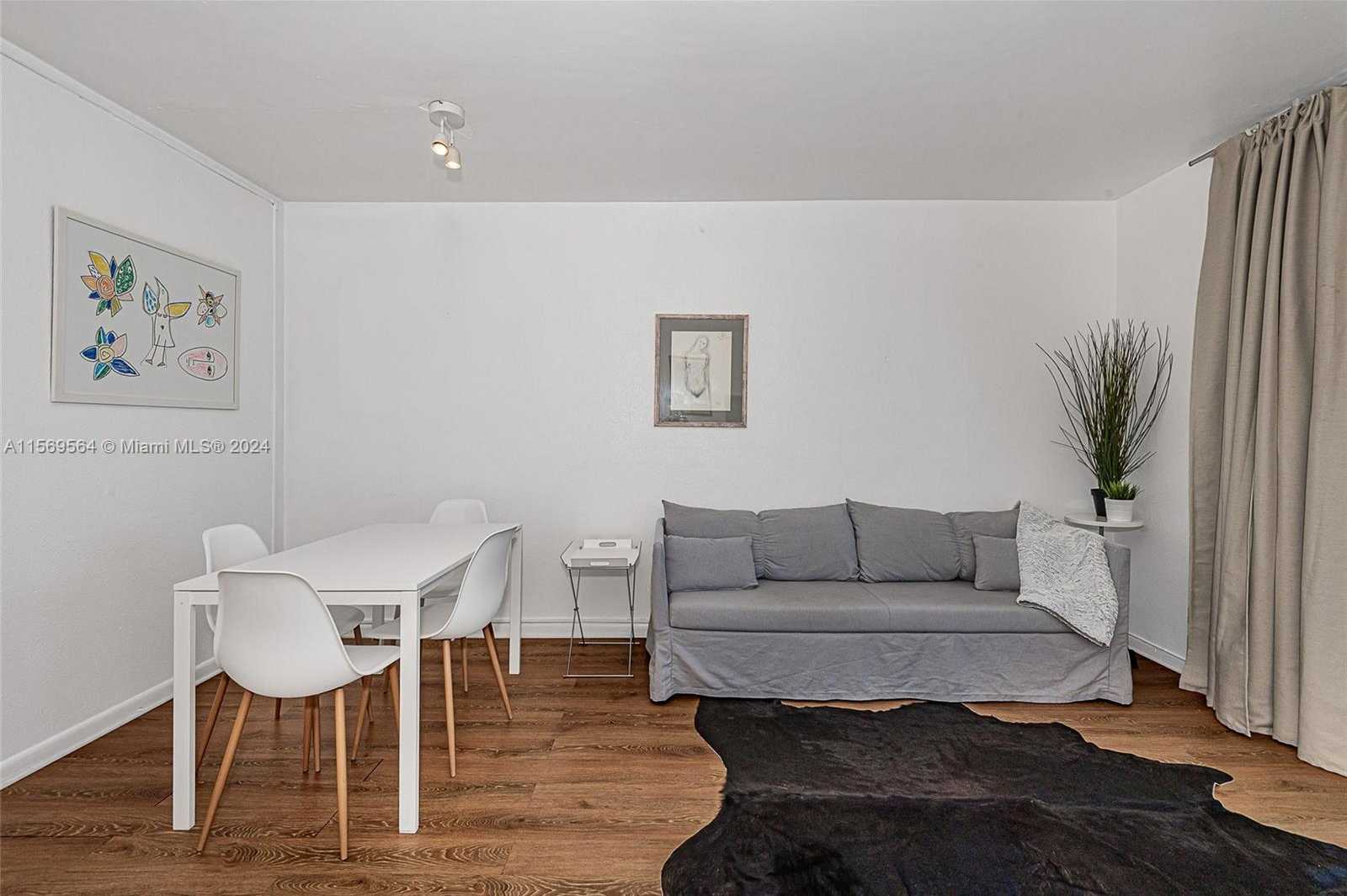 Small Image of 1200 WEST AVE #PH11, Miami Beach Number 5
