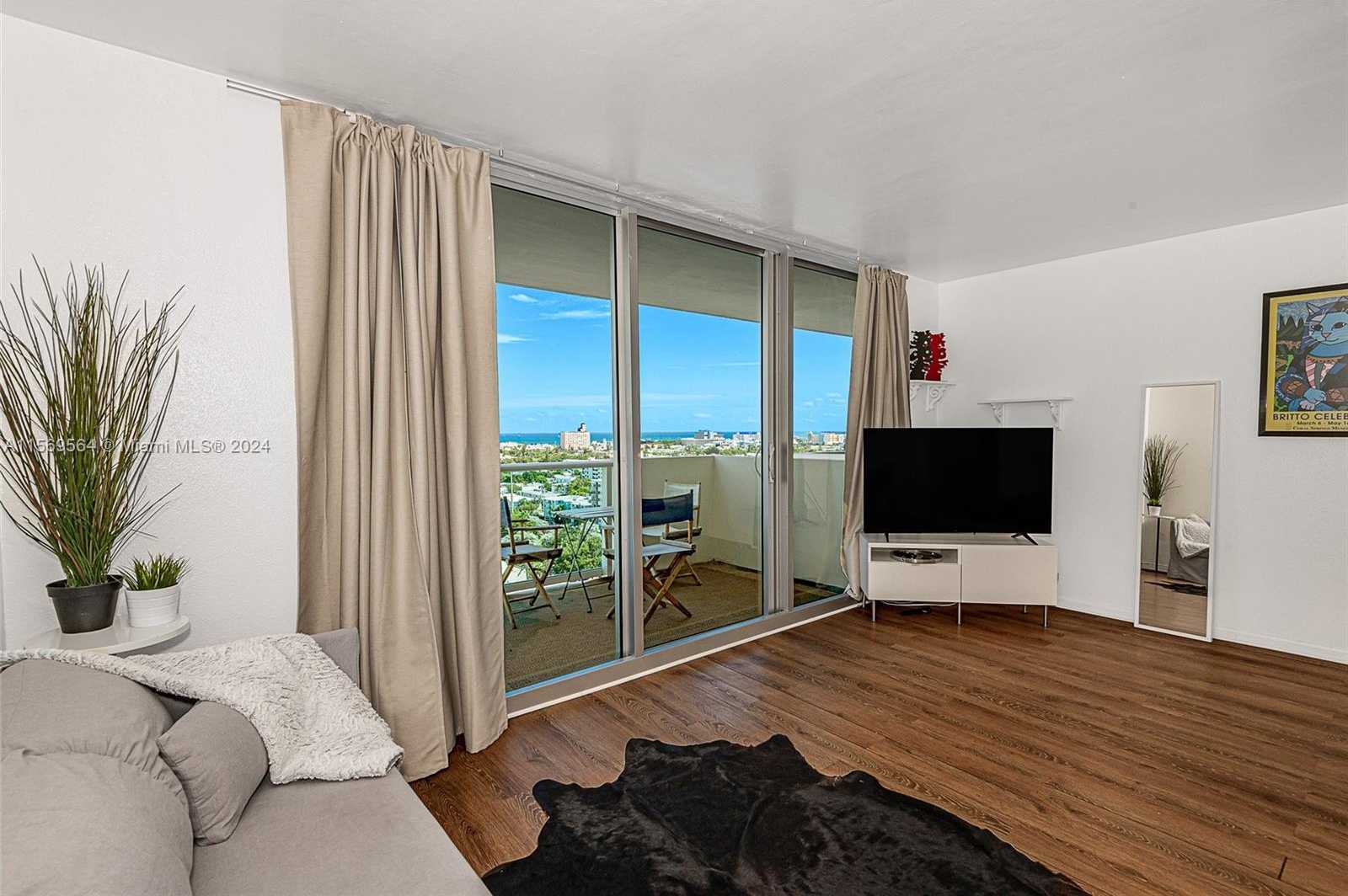 Small Image of 1200 WEST AVE #PH11, Miami Beach Number 7