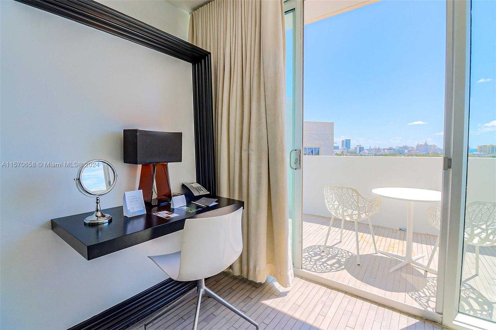 Small Image of 1100 WEST AVENUE #PH17, Miami Beach Number 7