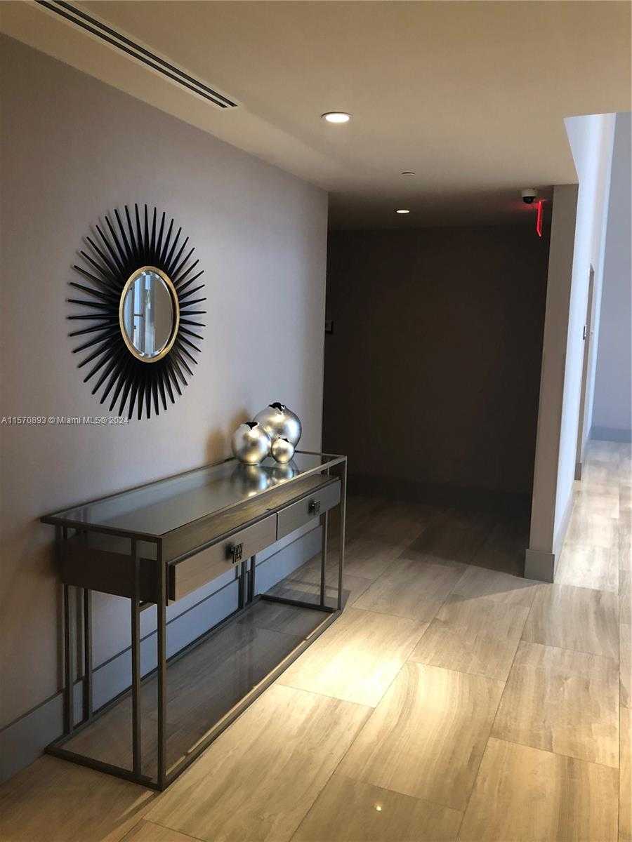 Small Image of 5300 NORTH WEST PASEO BLVD #1705, Doral Number 11
