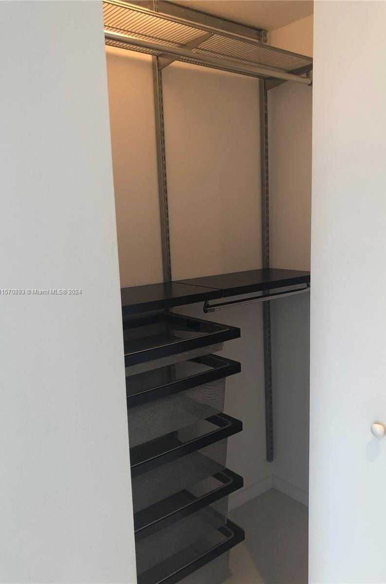 Small Image of 5300 NORTH WEST PASEO BLVD #1705, Doral Number 16