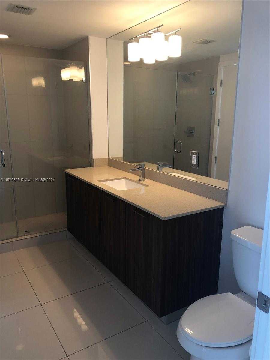 Small Image of 5300 NORTH WEST PASEO BLVD #1705, Doral Number 17