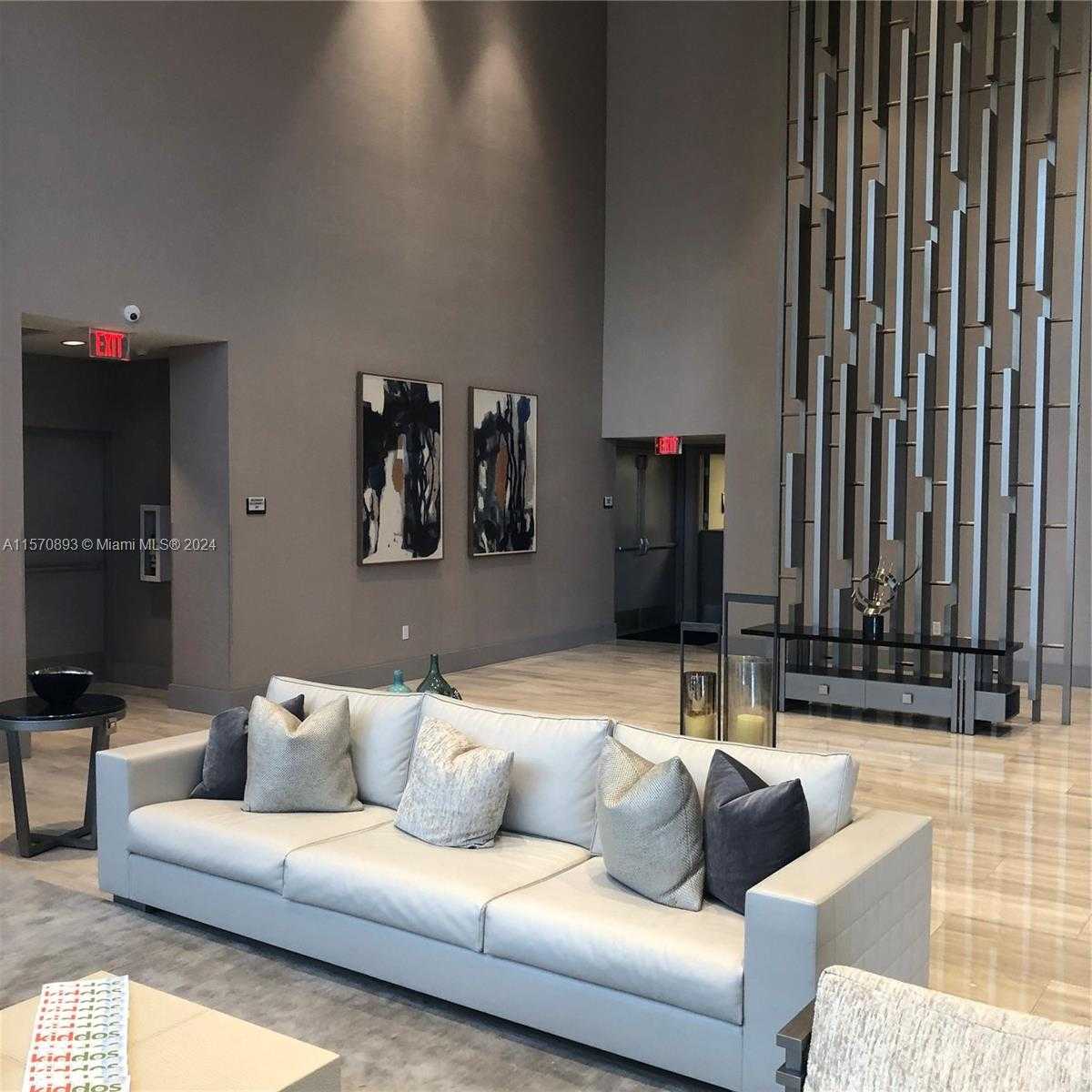 Small Image of 5300 NORTH WEST PASEO BLVD #1705, Doral Number 2