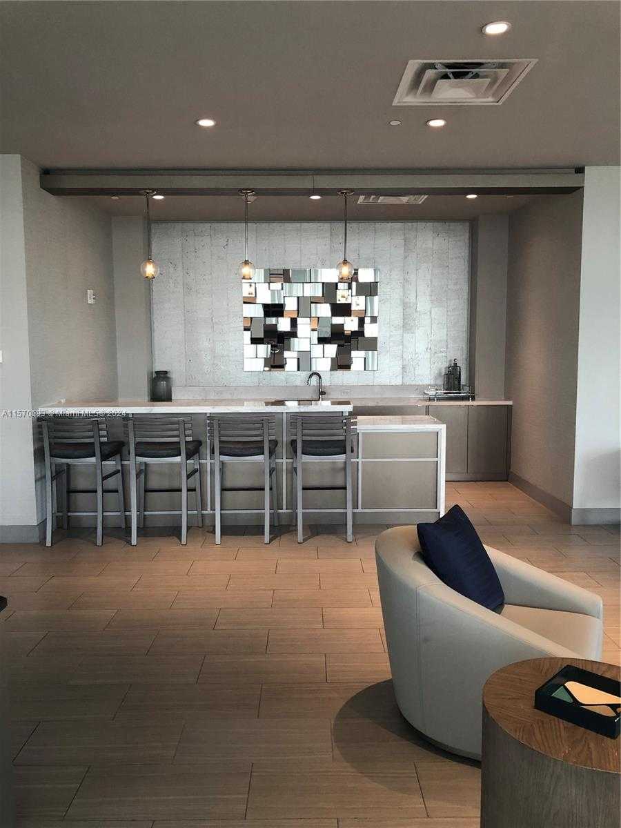 Small Image of 5300 NORTH WEST PASEO BLVD #1705, Doral Number 5