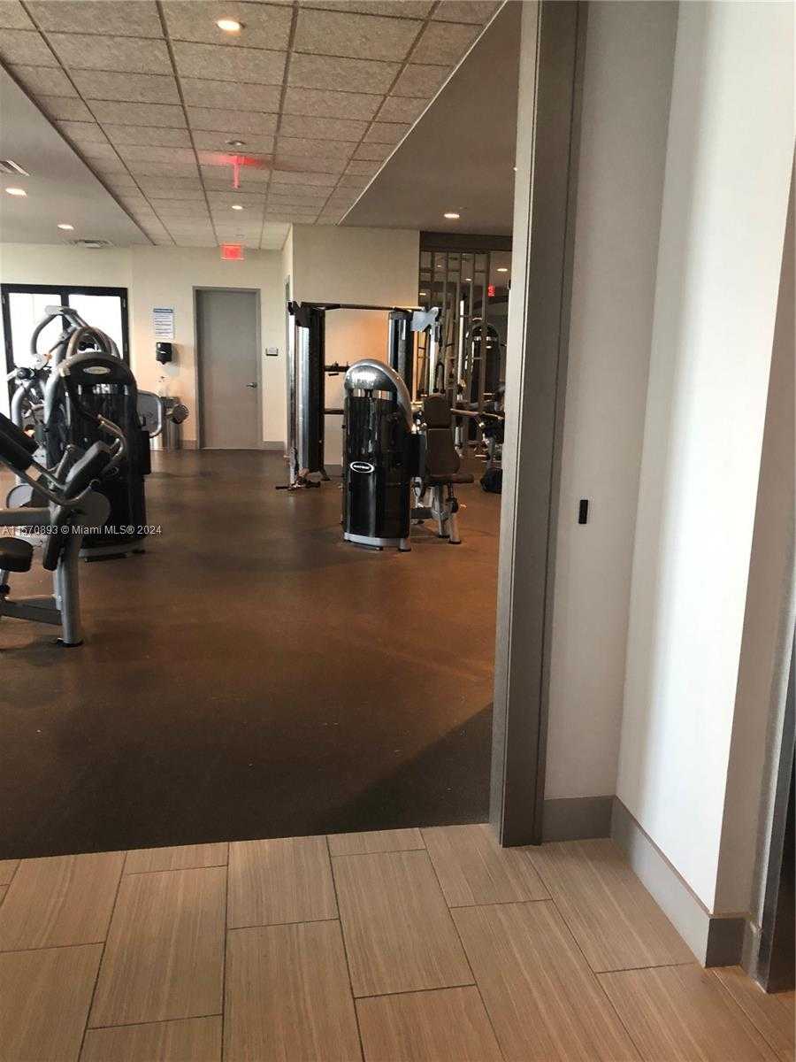 Small Image of 5300 NORTH WEST PASEO BLVD #1705, Doral Number 8