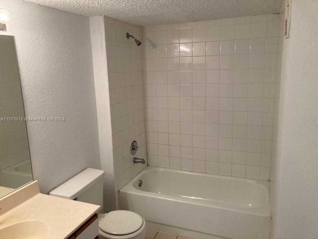 Small Image of 3985 WEST MCNAB RD #A111, Pompano Beach Number 18