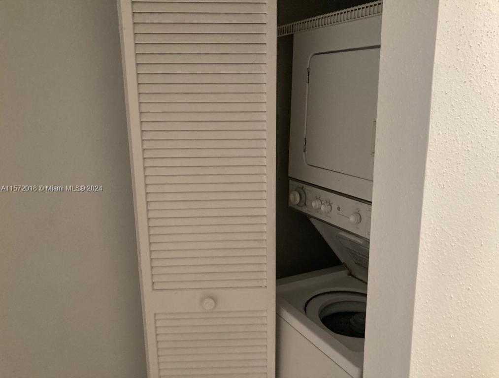 Small Image of 3985 WEST MCNAB RD #A111, Pompano Beach Number 22