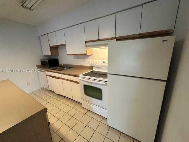 Small Image of 3985 WEST MCNAB RD #A111, Pompano Beach Number 38