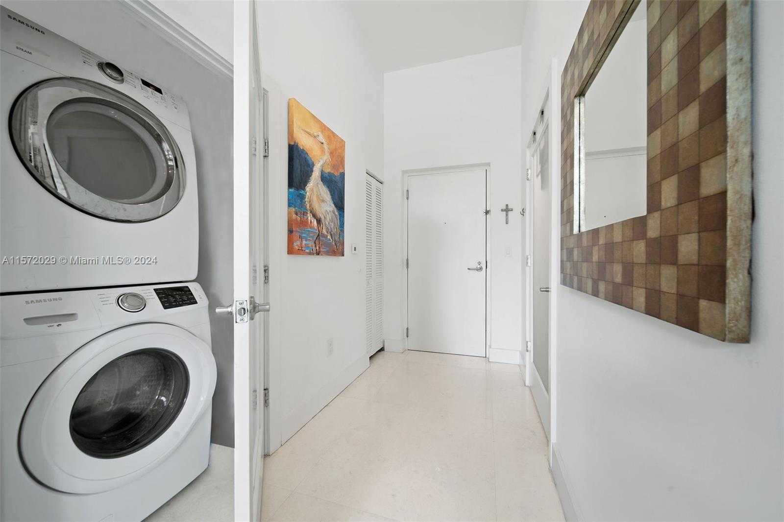 Small Image of 2001 MERIDIAN AVE #103, Miami Beach Number 25