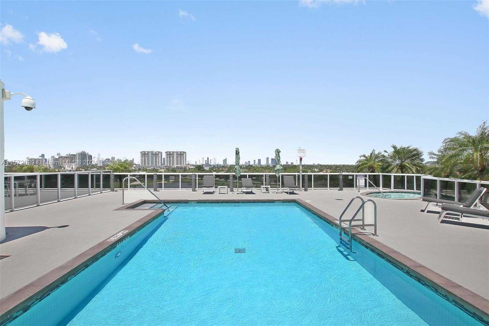 Small Image of 2001 MERIDIAN AVE #103, Miami Beach Number 29