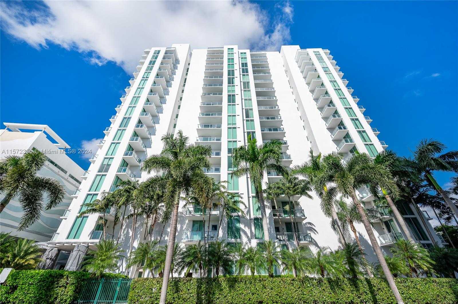 Small Image of 7928 EAST DR #704, North Bay Village Number 31