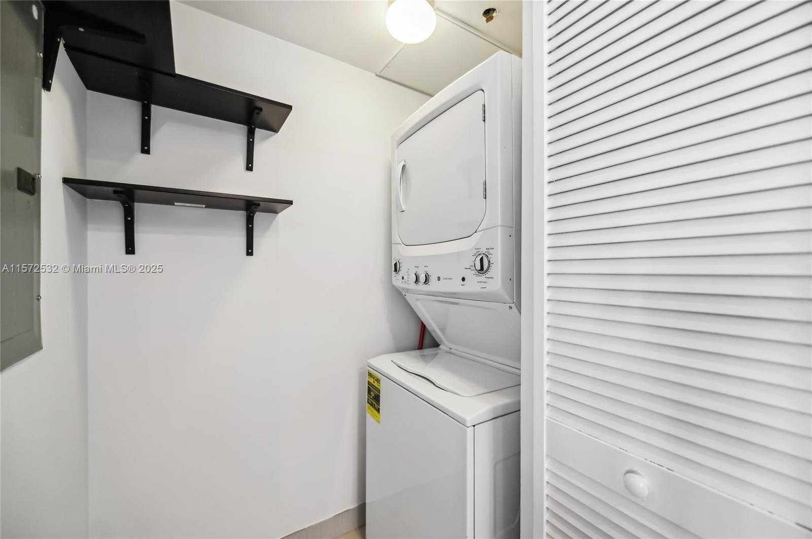Small Image of 4250 BISCAYNE BLVD #1516, Miami Number 10