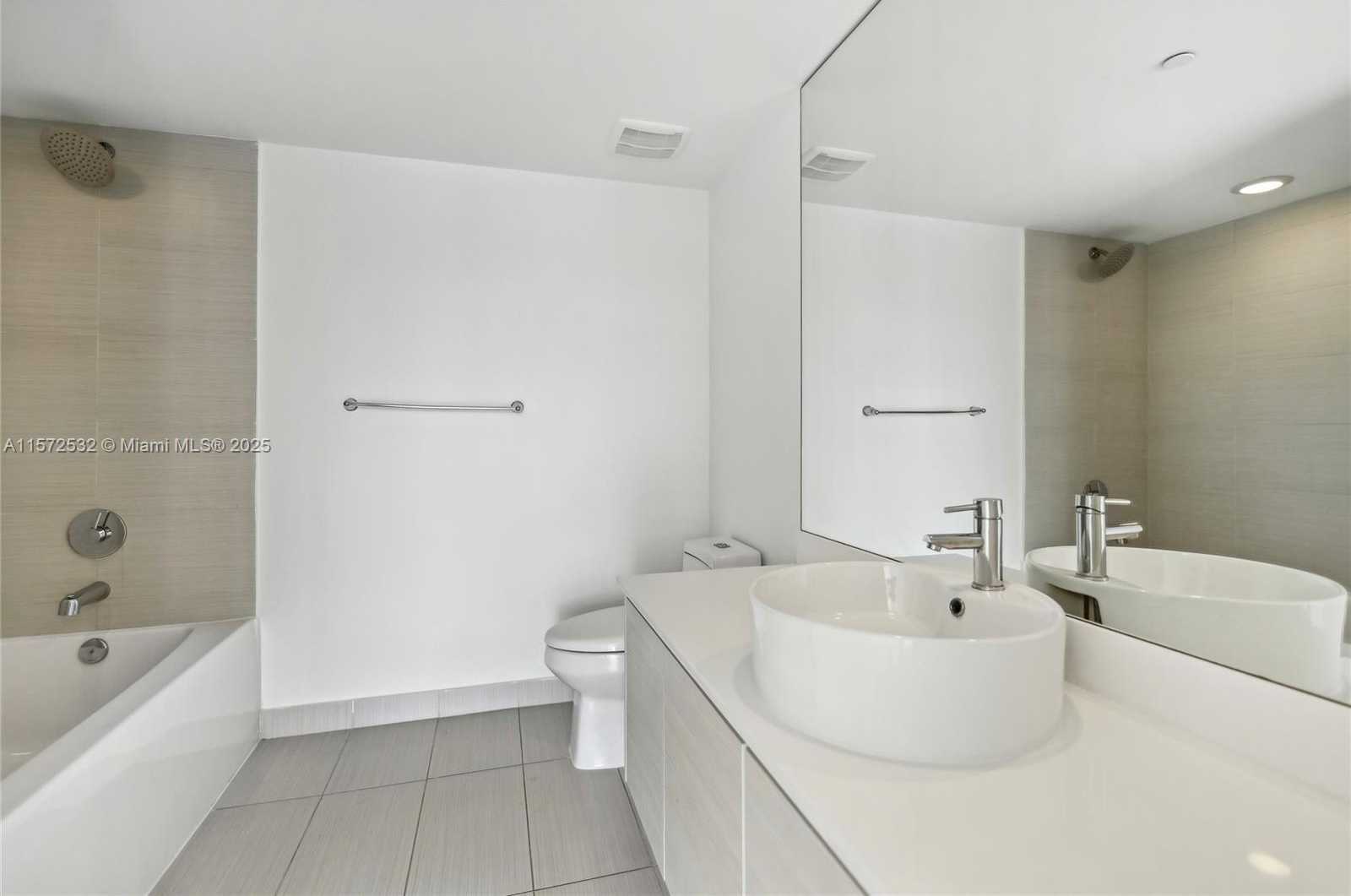 Small Image of 4250 BISCAYNE BLVD #1516, Miami Number 18