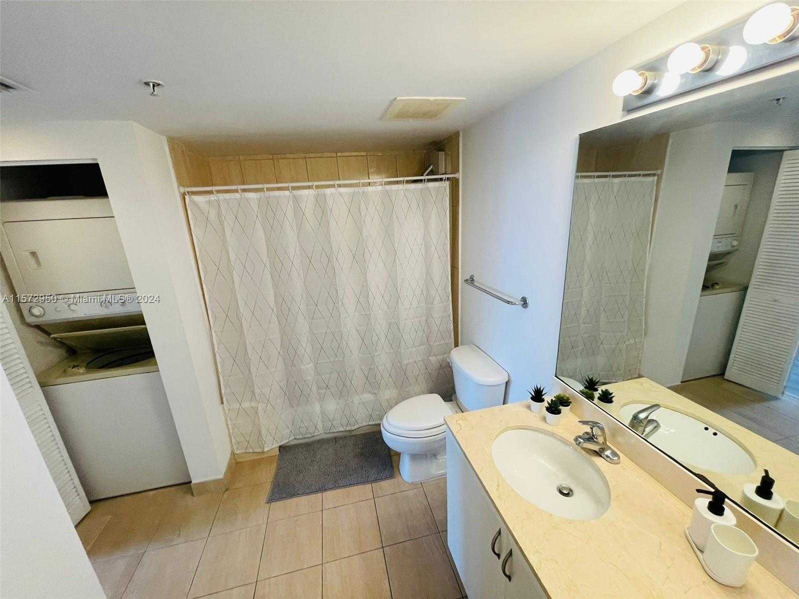 Small Image of 1750 NORTH BAYSHORE DR #2710, Miami Number 18