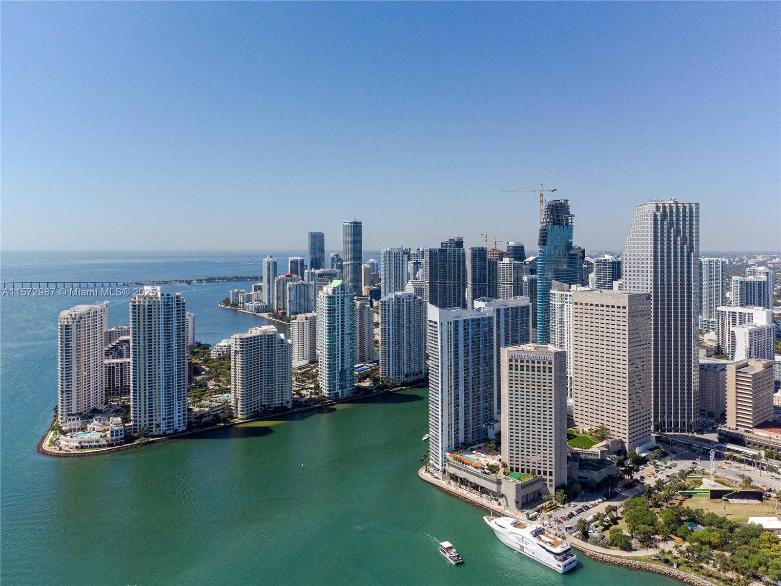 Small Image of 335 SOUTH BISCAYNE BLVD #2700, Miami Number 2