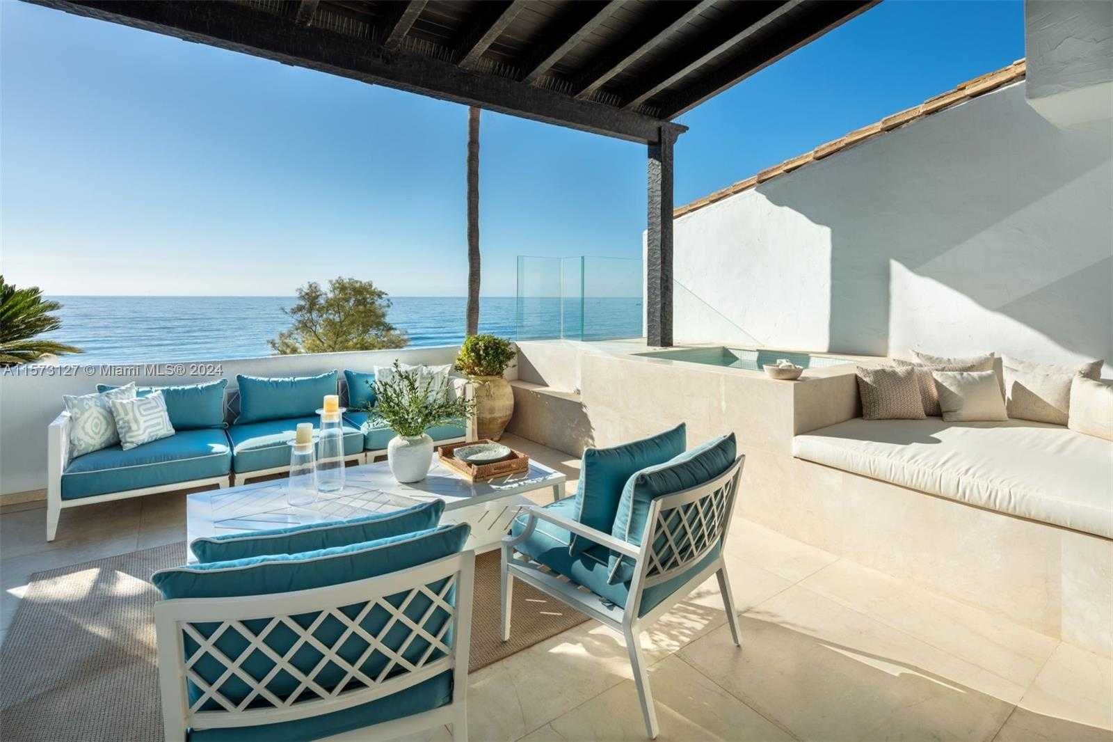 Small Image of PUENTE ROMANO RESORT, Out of City Number 10