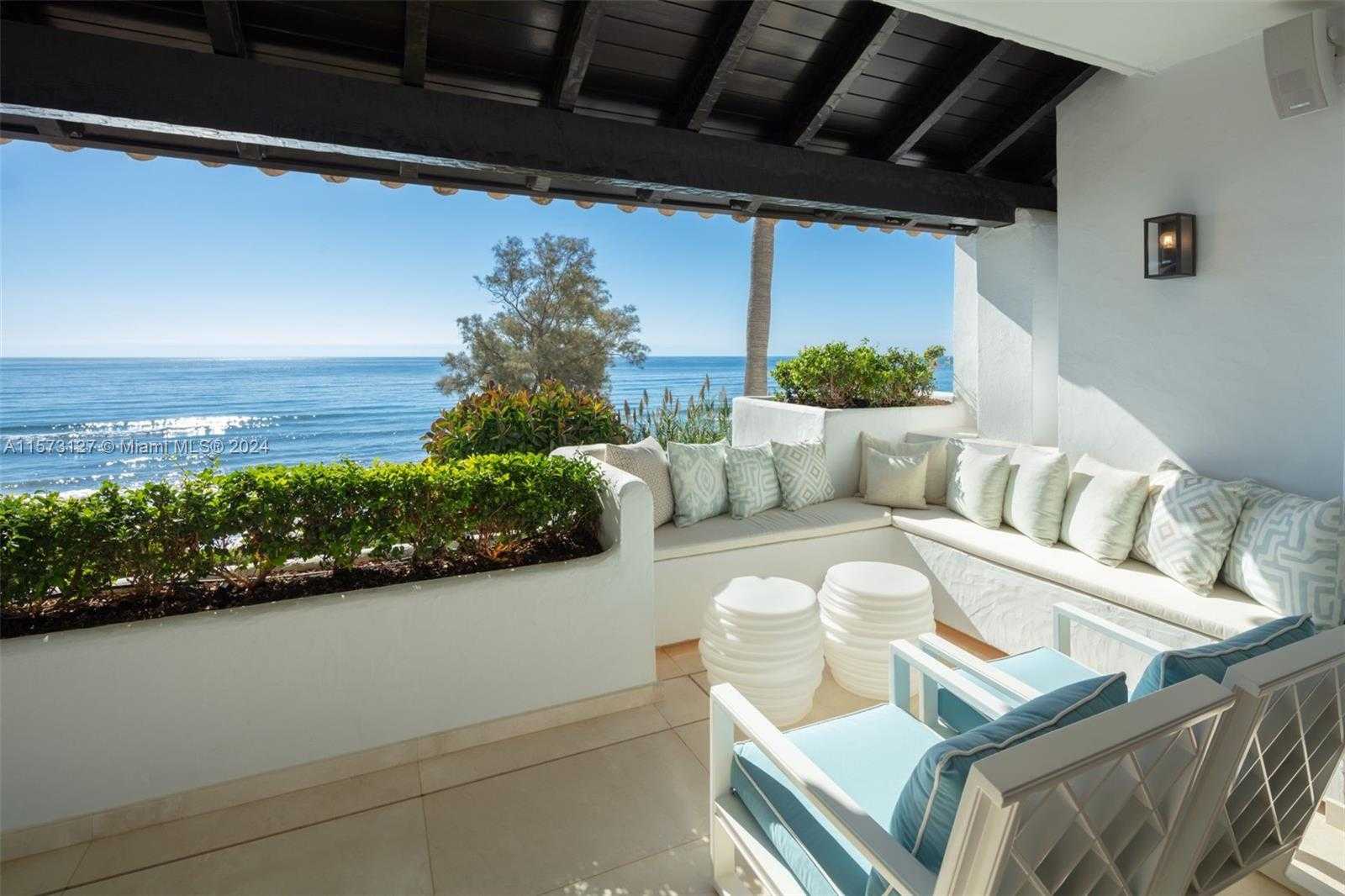 Small Image of PUENTE ROMANO RESORT, Out of City Number 6