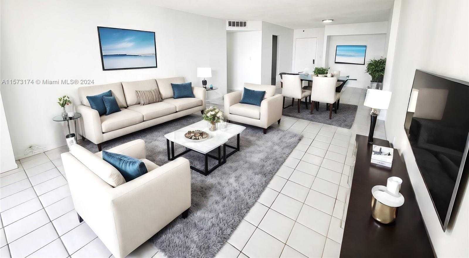 Small Image of 18151 #2012, Aventura Number 15