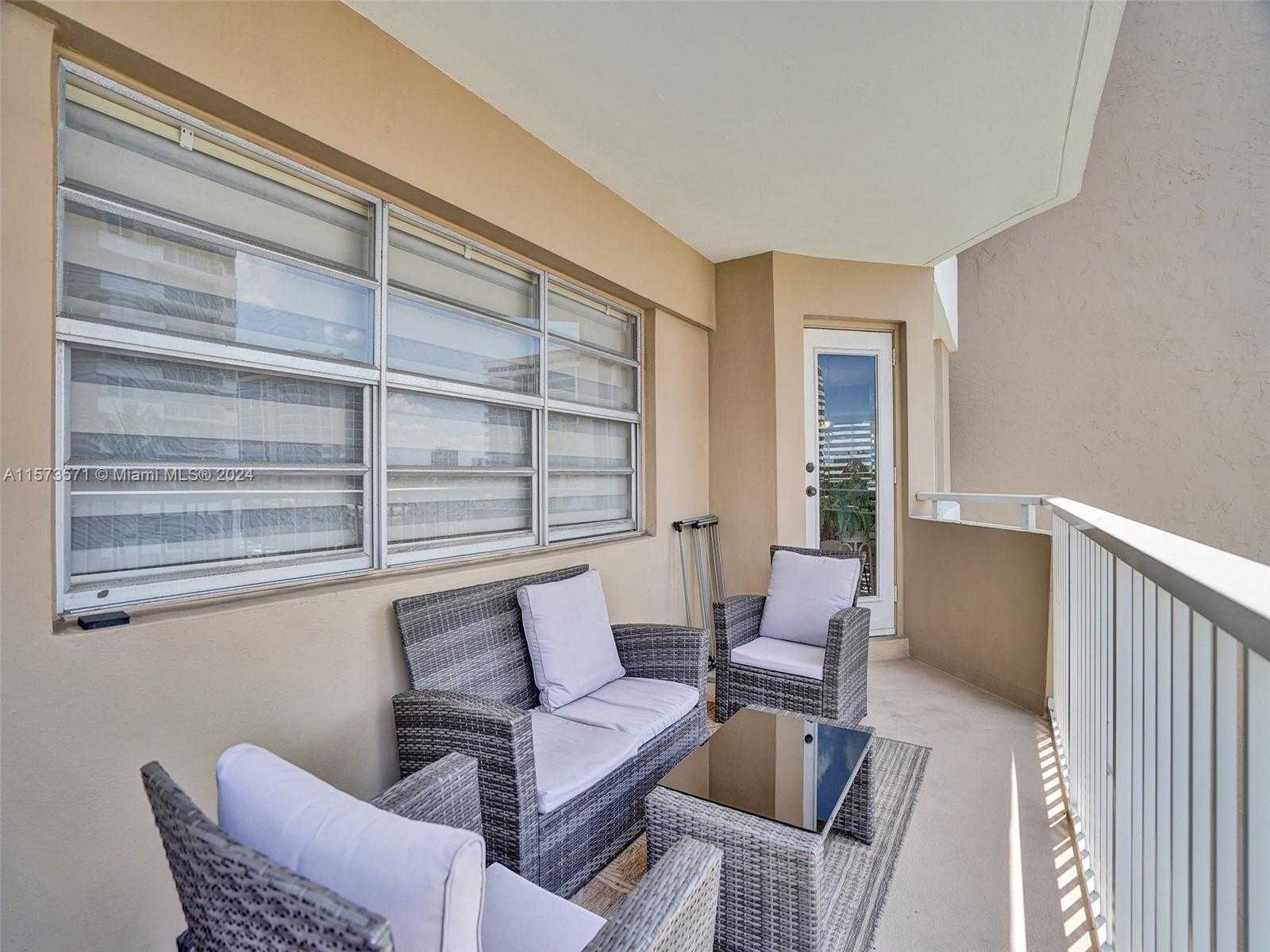 Small Image of 1980 SOUTH OCEAN DR #3P, Hallandale Beach Number 10