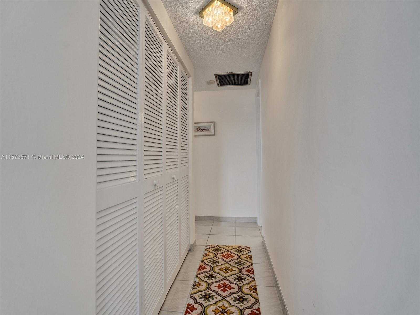 Small Image of 1980 SOUTH OCEAN DR #3P, Hallandale Beach Number 12