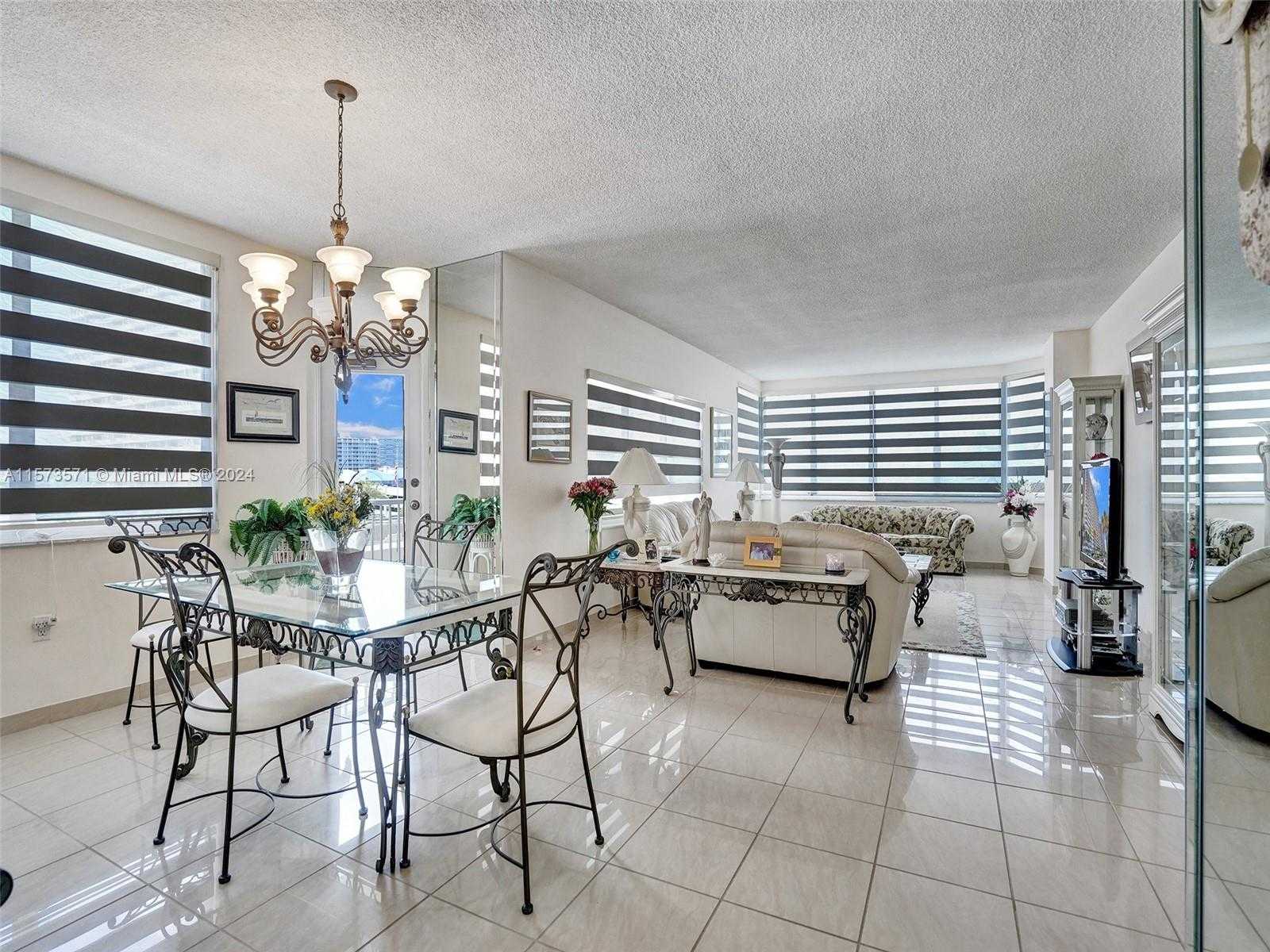 Small Image of 1980 SOUTH OCEAN DR #3P, Hallandale Beach Number 5