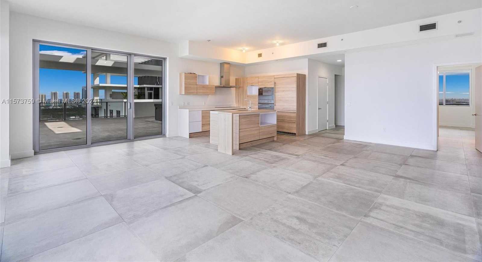 Small Image of 16385 BISCAYNE BLVD #PH4, North Miami Beach Number 12
