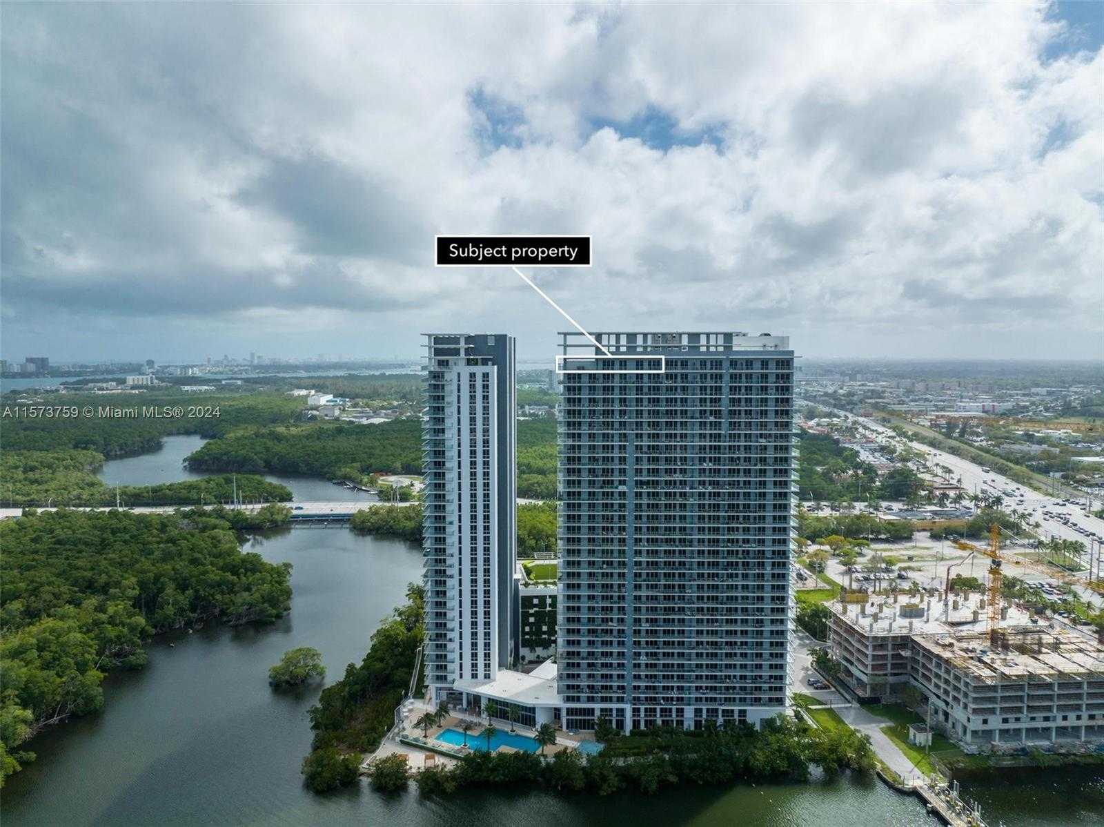 Small Image of 16385 BISCAYNE BLVD #PH4, North Miami Beach Number 2