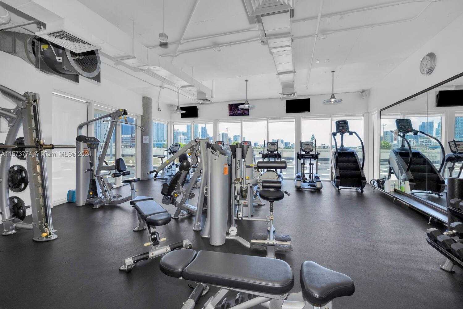 Small Image of 10 SOUTH WEST SOUTH RIVER DR #608, Miami Number 16