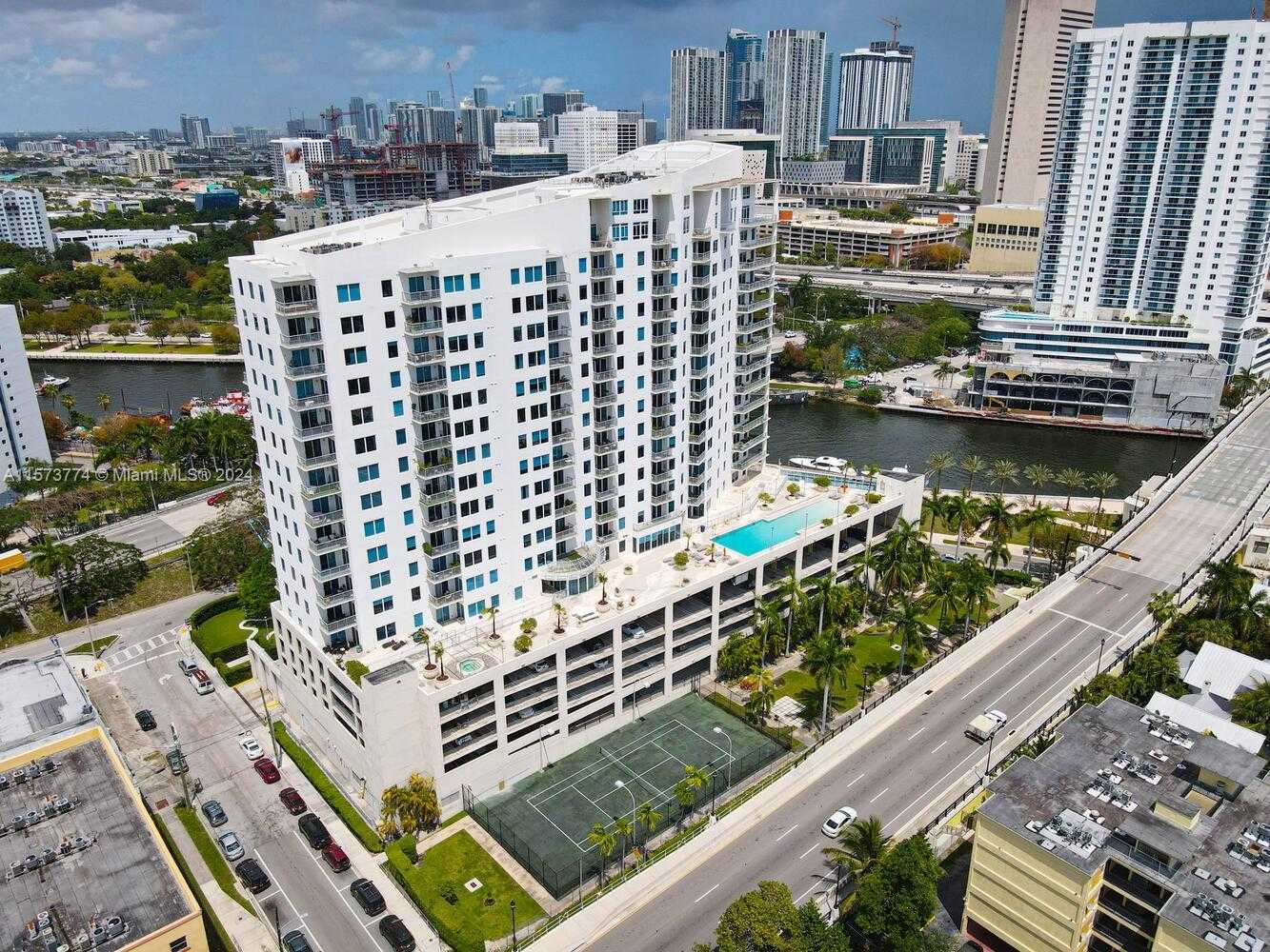 Small Image of 10 SOUTH WEST SOUTH RIVER DR #608, Miami Number 23