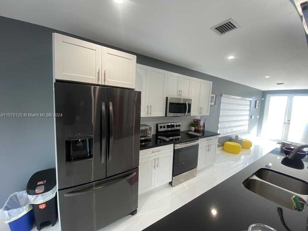 Small Image of 3445 #3445, Miami Number 39