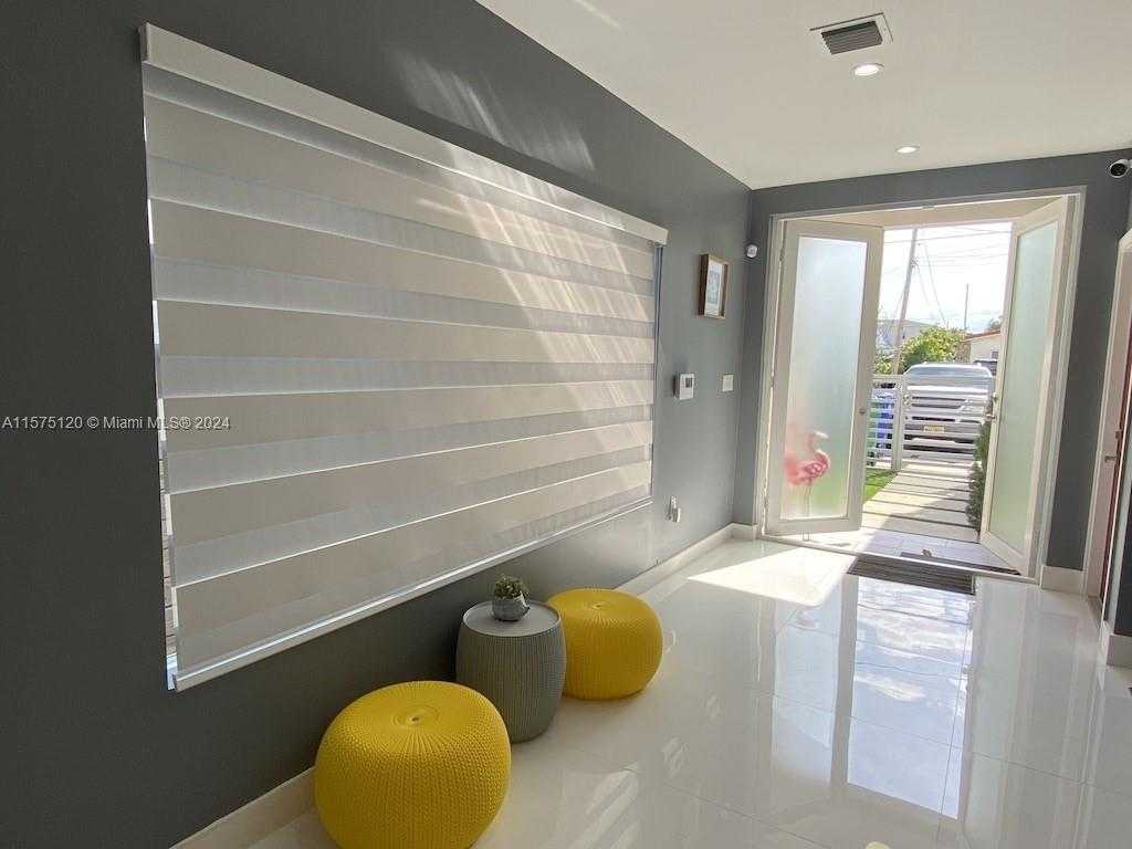 Small Image of 3445 #3445, Miami Number 48