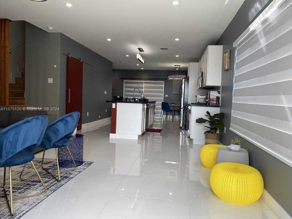Small Image of 3445 #3445, Miami Number 50