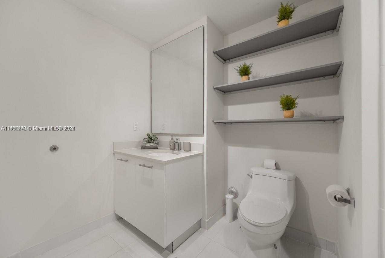 Small Image of 3250 NORTH EAST 1ST AVE #901, Miami Number 17