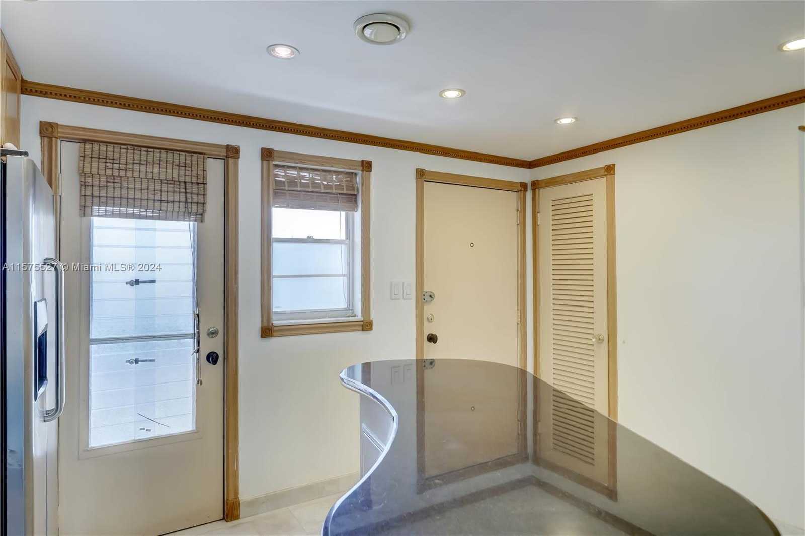 Small Image of 301 NORTH EAST 14TH AVE #703, Hallandale Beach Number 12